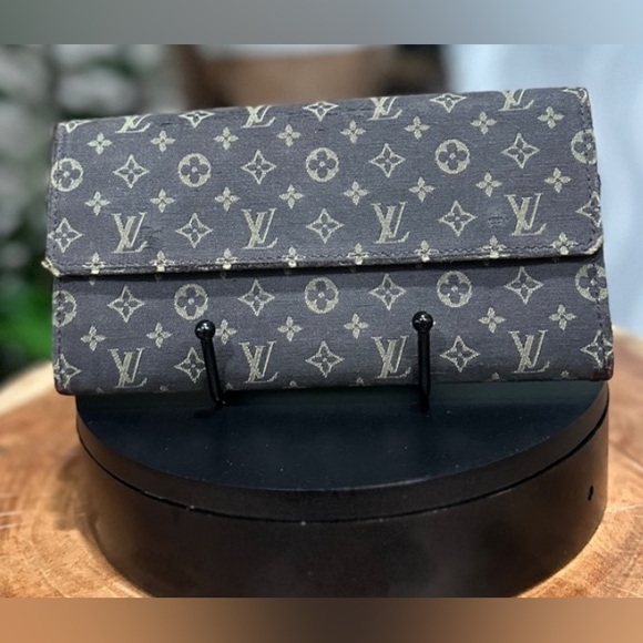 Louis Vuitton Handbags - Louis Vuitton Mini Lin Monogram Long Wallet / Clutch Organizer with a Dust bag